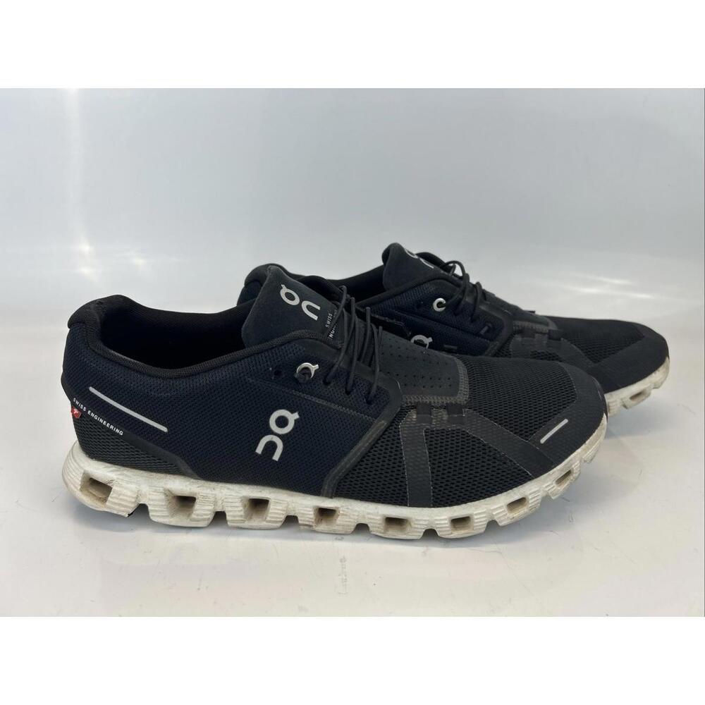 On Cloud Classic Men’s Running Shoes Black/White Sz 12 – Good Condition